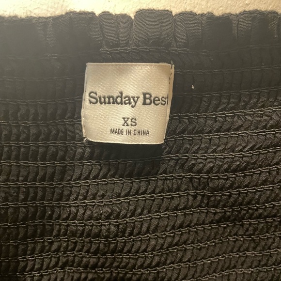 Aritzia Sunday Best Sinatra Blouse Black XS NWOT - Picture 3 of 3